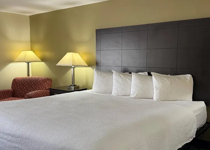 Baymont By Wyndham Evansville North/Haubstadt Warrenton