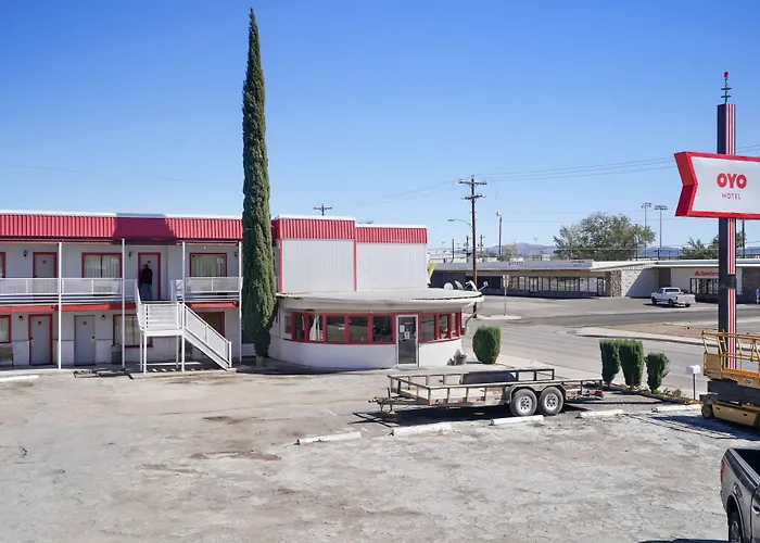 Oyo Alpine Tx Near Big Bend National Park Hotel