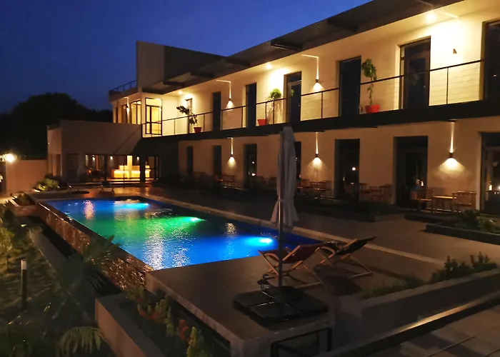 Au Bord De L'Eau Hotel Bamako
