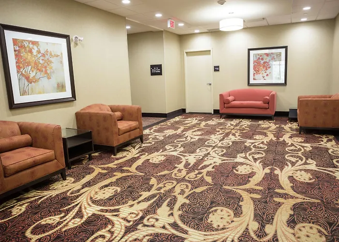 Elliot Lake Hotels