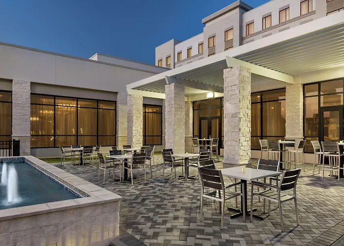 Embassy Suites By Hilton Round Rock