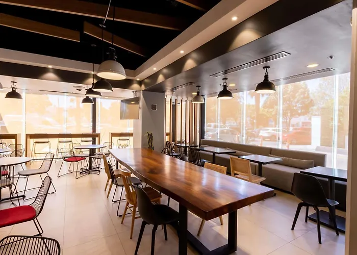 Ibis Tijuana Hotel