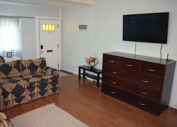 Point Breeze Guest House Pittsburgh