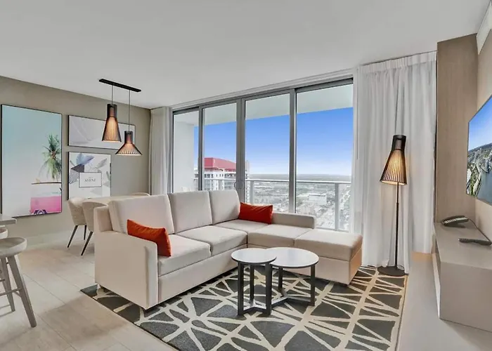 Amazing Apartments At H Beach House Hollywood