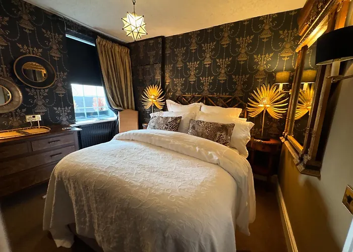 Caernarfon Hotels