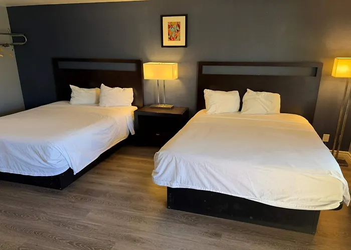 Travelodge By Wyndham Hemet Ca