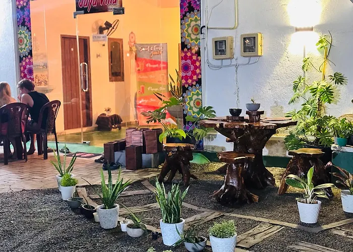 Wattala Hotels