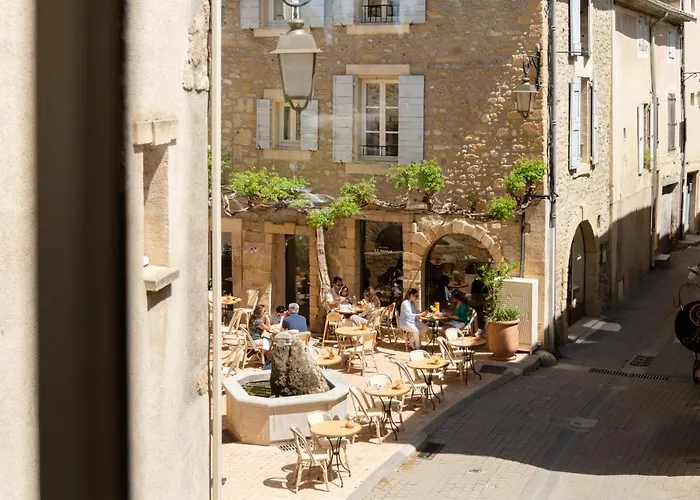 Lourmarin Hotels