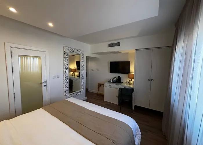 Valletta Hotels