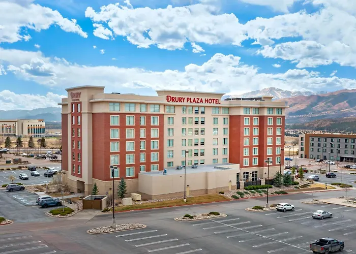 Larkspur Hotels