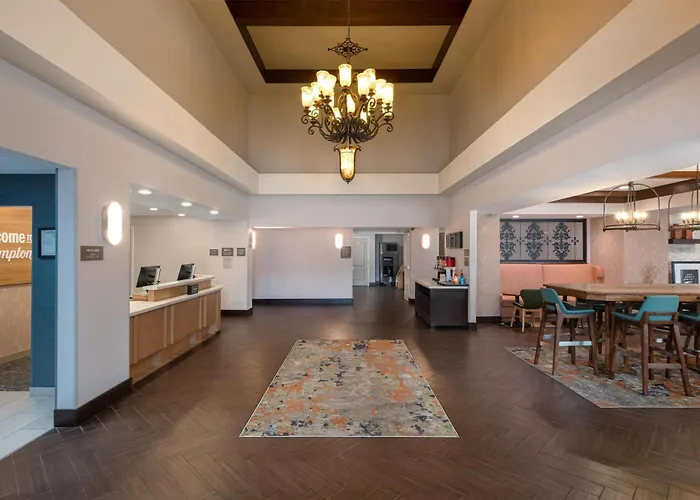 Hampton Inn & Suites Fresno