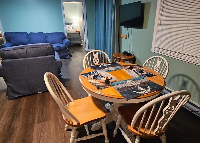Baddeck Hotels