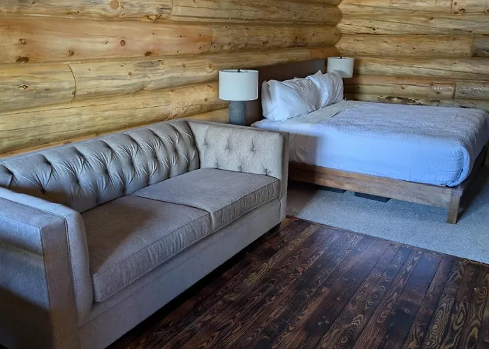 Hibernation Station Hotel West Yellowstone