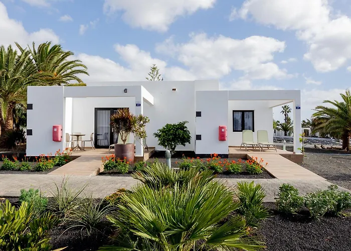 Playa Blanca (Lanzarote) Hotels