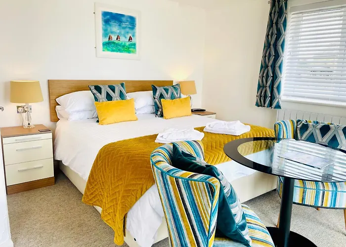 Hayle Hotels