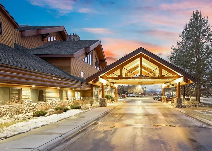 Superior Hotels