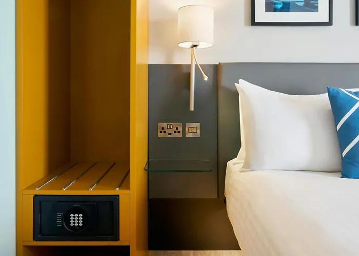 Dundee Hotels