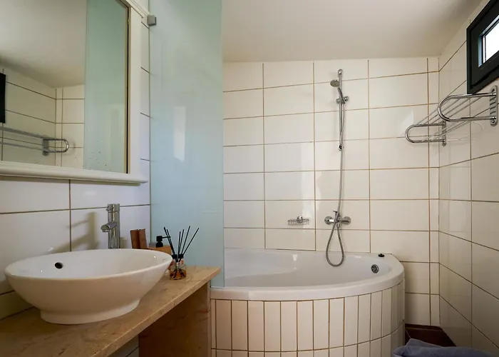 Sissi (Crete) Hotels