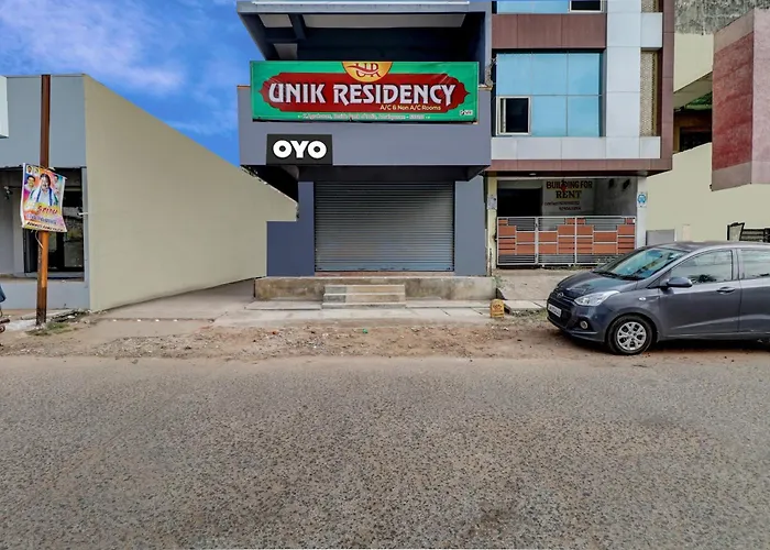 Amalapuram Hotels