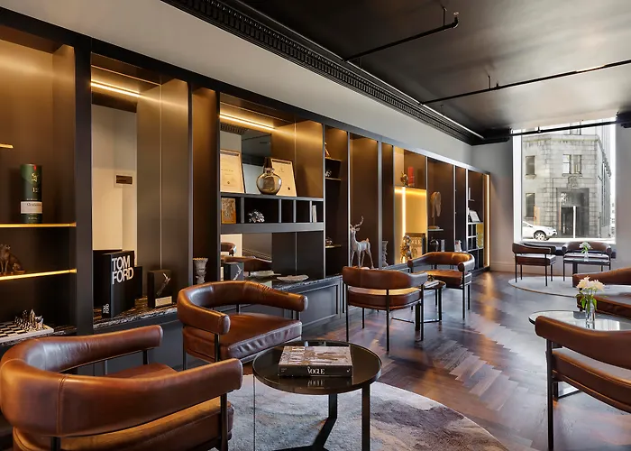 Balclutha Hotels