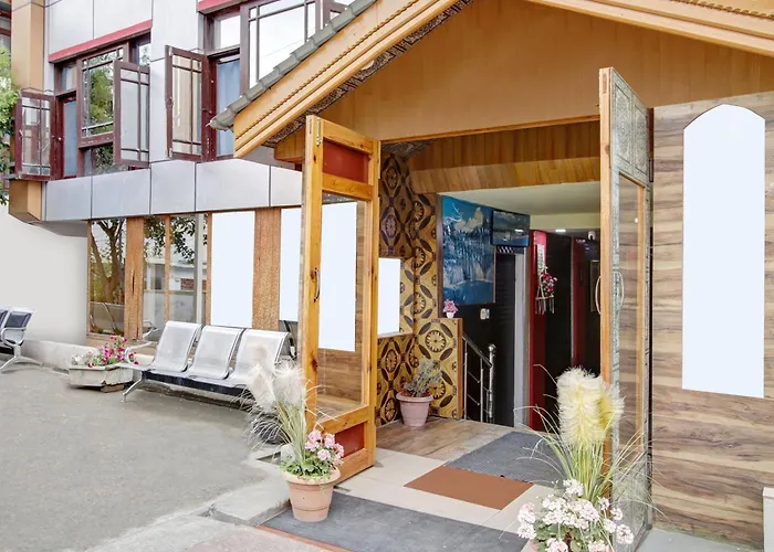 Srinagar (Jammu and Kashmir) Hotels