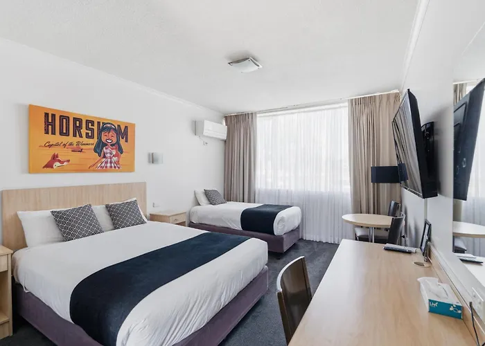 Natimuk Hotels