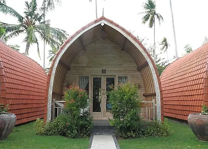Lombok Hotels