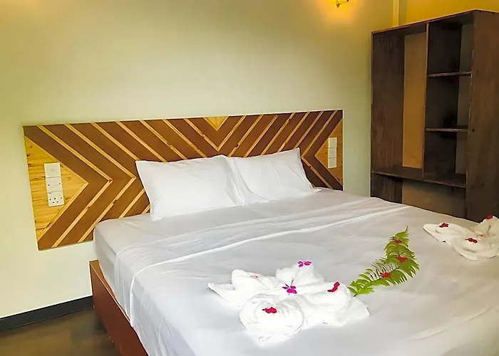 MALDIVES Hotels