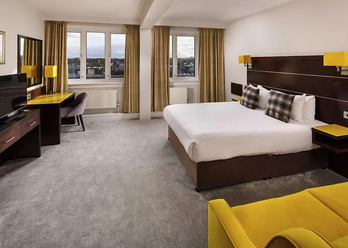 Ayr Hotels
