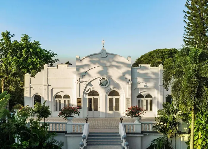 Surabaya Hotels