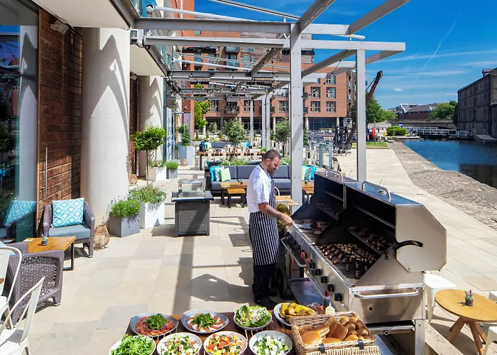 Askrigg Hotels