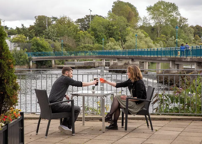 Ardara Hotels
