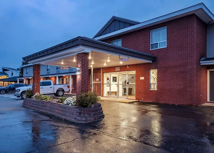 Gander Hotels