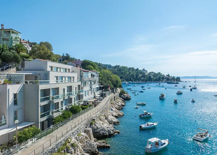 Rabac Hotels