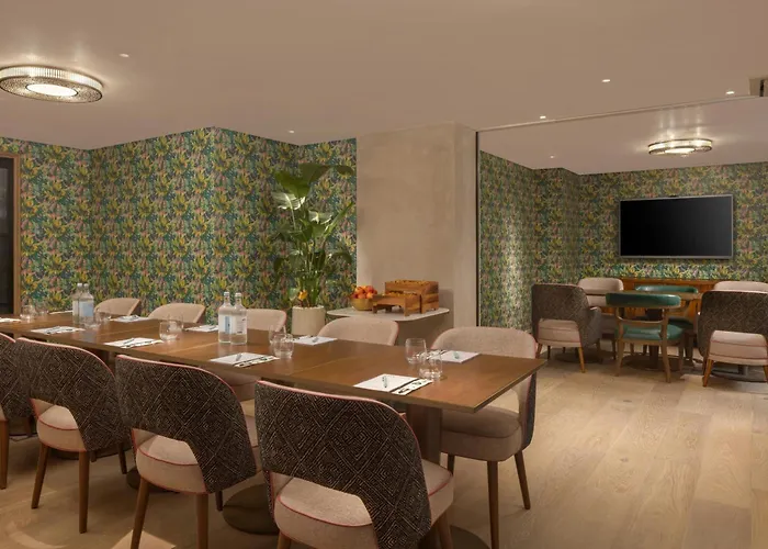 Broxbourne Hotels