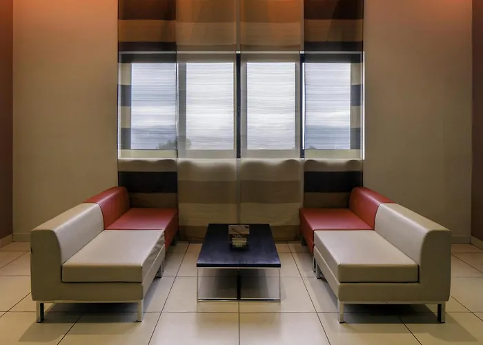 Constantine Hotels