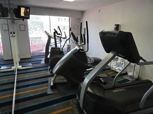 Doubletree By Hilton Hotel Raleigh - Brownstone - University