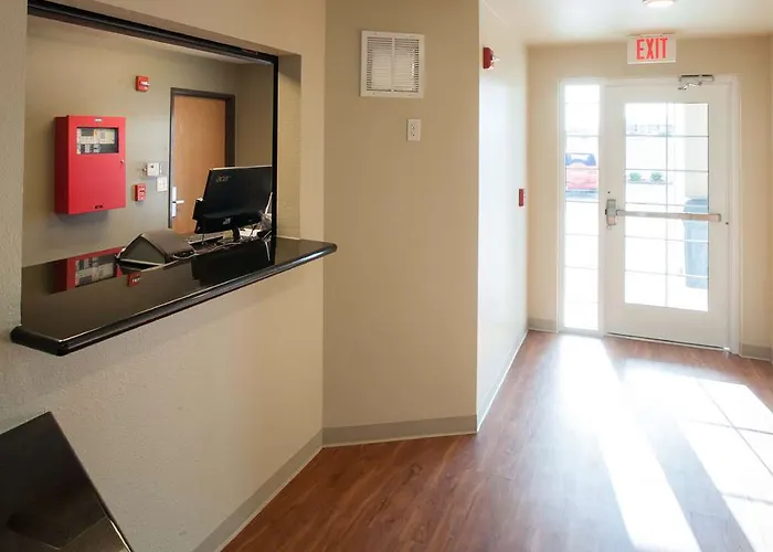 Woodspring Suites Ankeny Des Moines