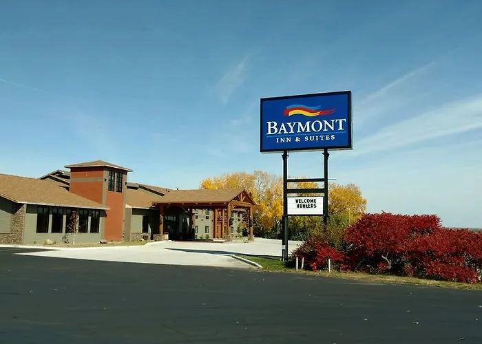 Baymont By Wyndham Oacoma Hotel
