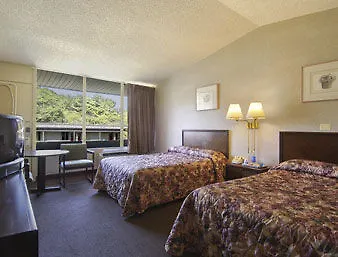 Howard Johnson Express New Brunswick