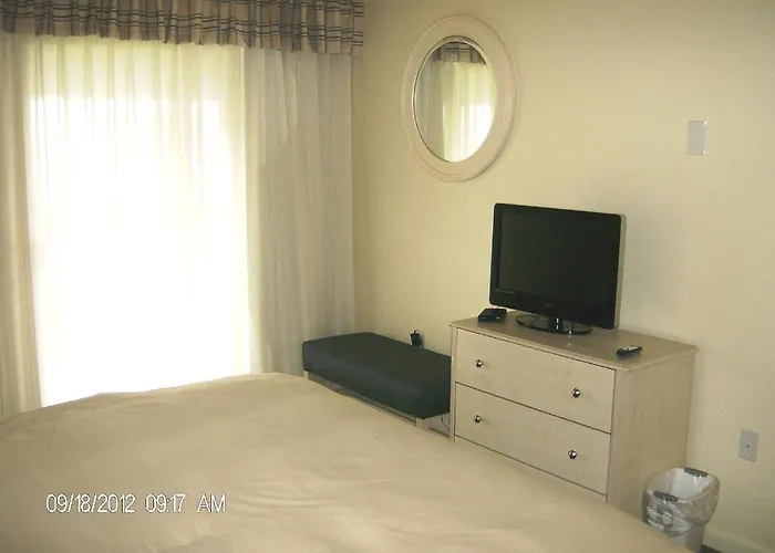 Brigantine Beach Club Hotel
