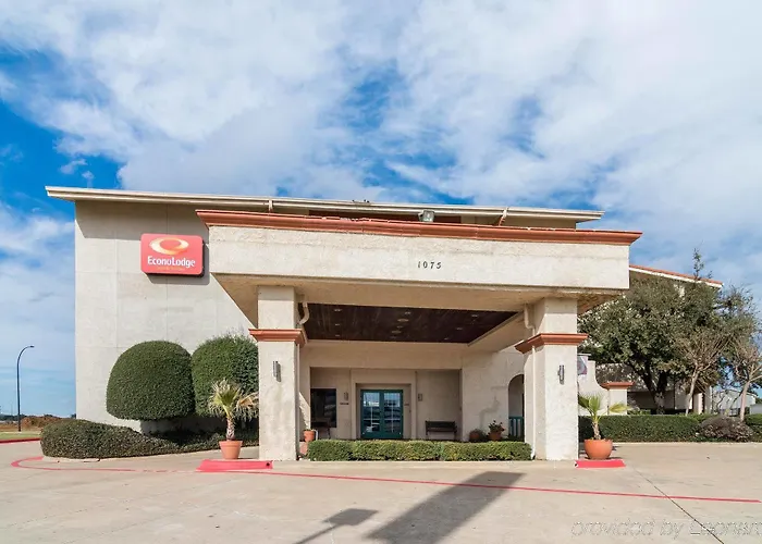 Econo Lodge Inn And Suites Arlington