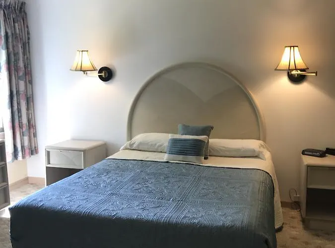 Cape Harbor Motor Inn Cape May