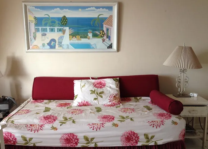 Montego Bay Club-Delux Seaside Condo