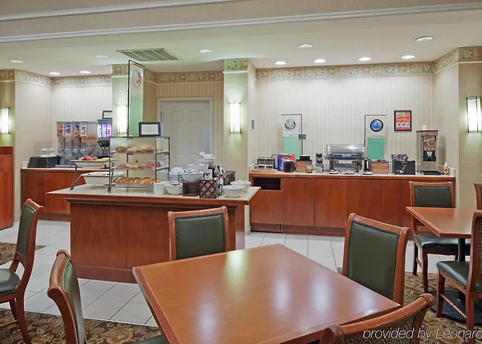 Country Inn & Suites By Radisson, Montgomery East, Al