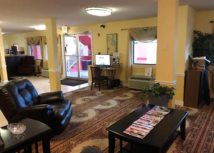Executive Garden Titusville Hotel