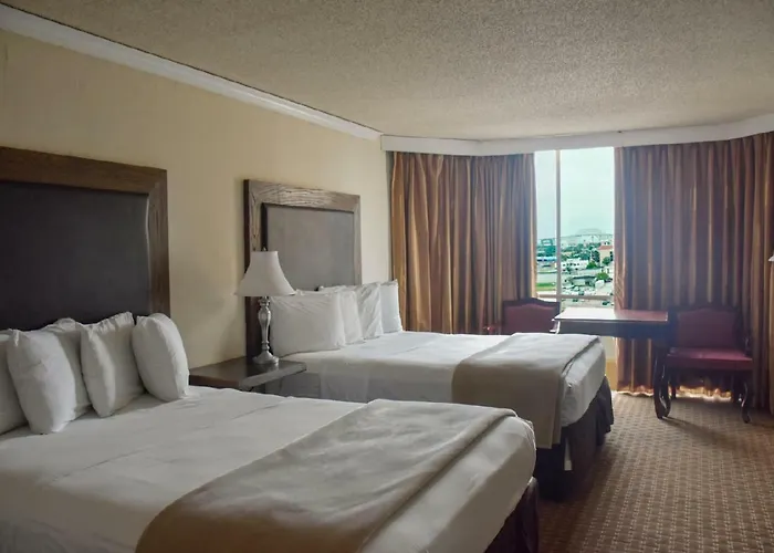 Hotel Corpus Christi Bayfront