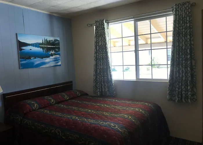 Edgewood Motel Willits