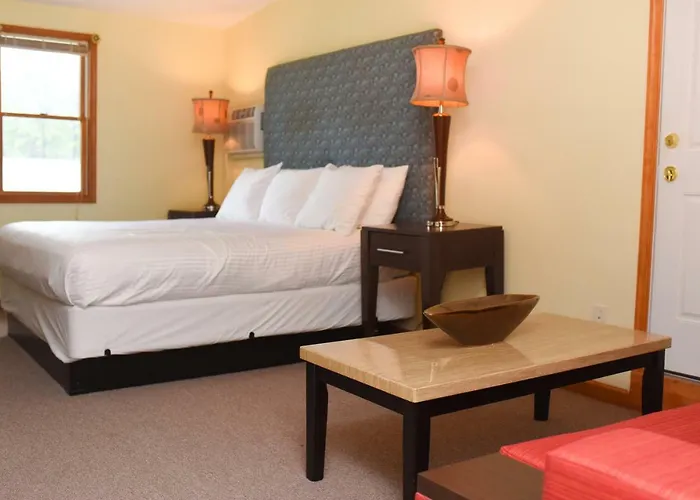 Chestnut Grove Family Resort Mount Pocono