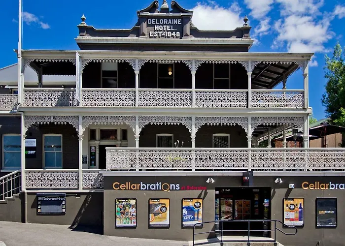 Lake St Clair Hotels